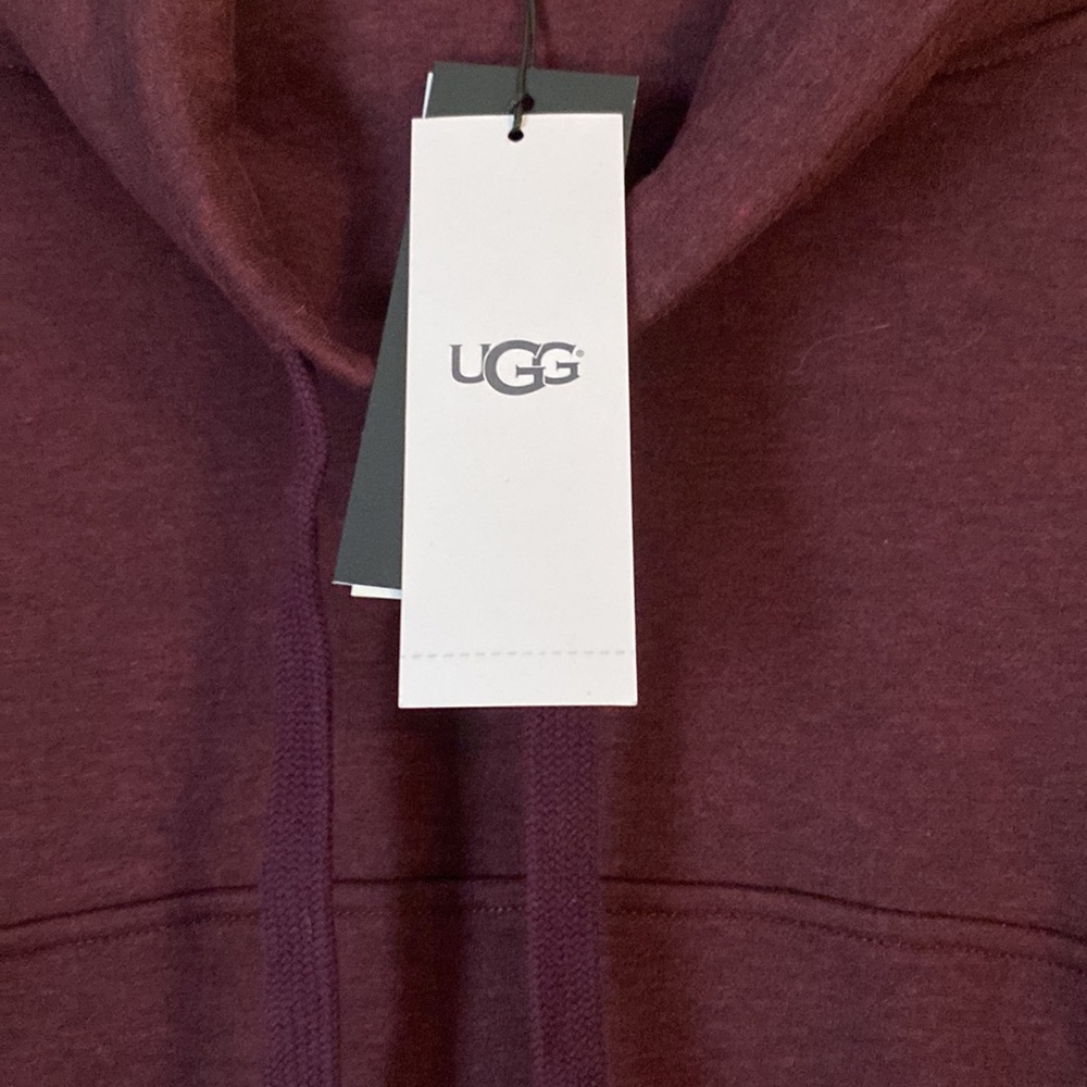UGG Burgandy Fleece Pullover XS/S
